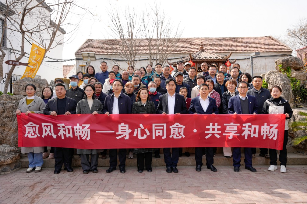 http://www.shtianyuglass.com//uploads/20250331/f3d9093b9a038a33a468d025c2ff5f73.jpg