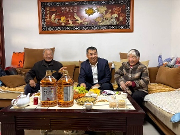 【長田動態(tài)】情暖重陽！長田實業(yè)攜愛入戶，把關(guān)懷送到員工長輩身邊